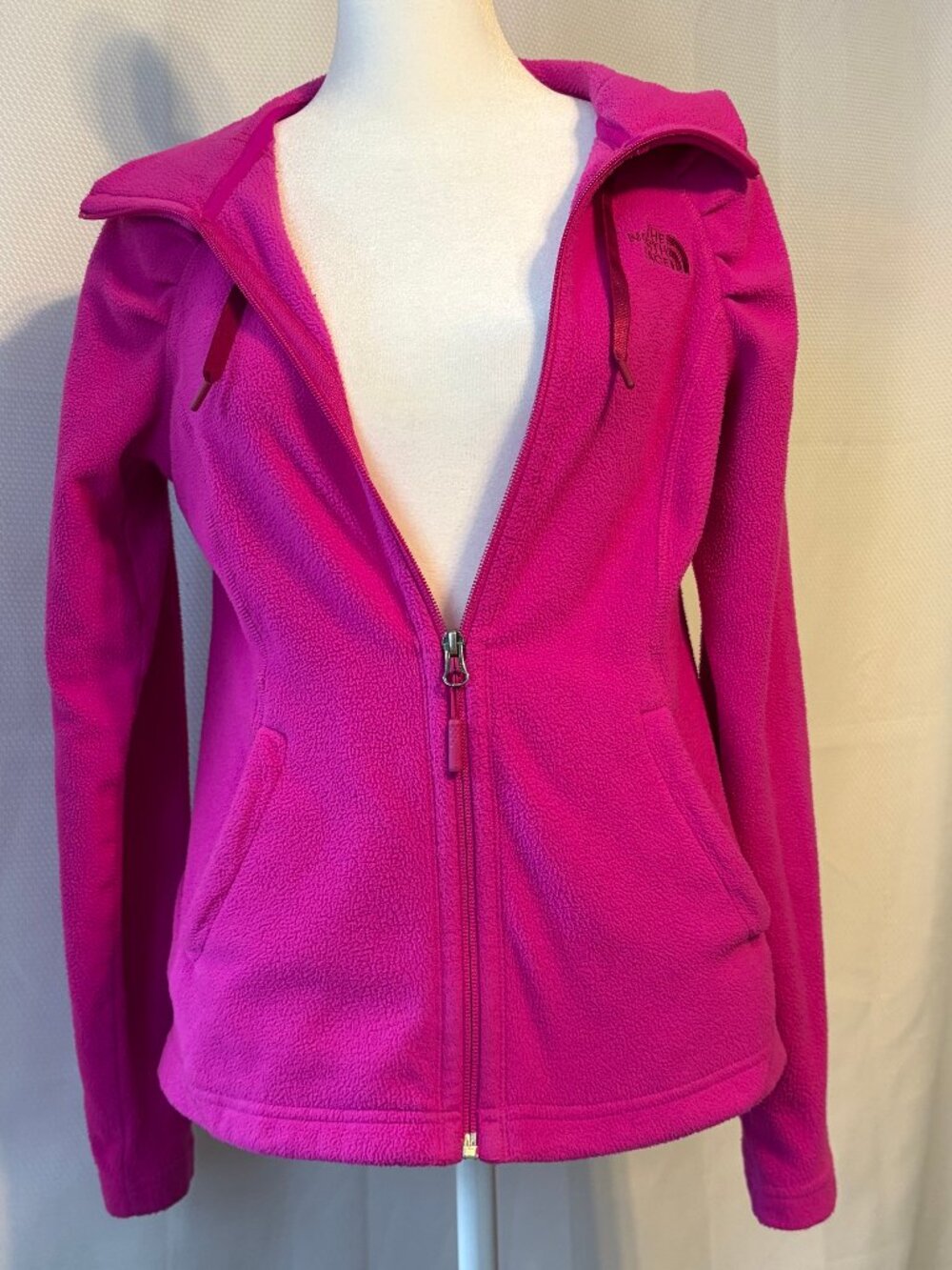 The North Face Bright Pink Full-Zip Hooded Fleece Jacket Women's XS